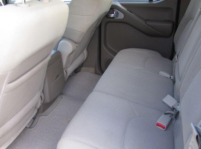 Nissan Frontier 2007 photo 1