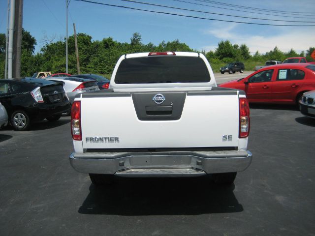 Nissan Frontier 2007 photo 3