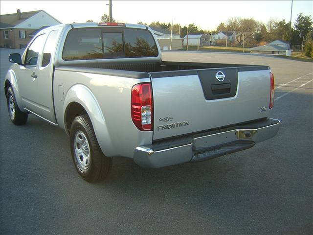 Nissan Frontier 2007 photo 3