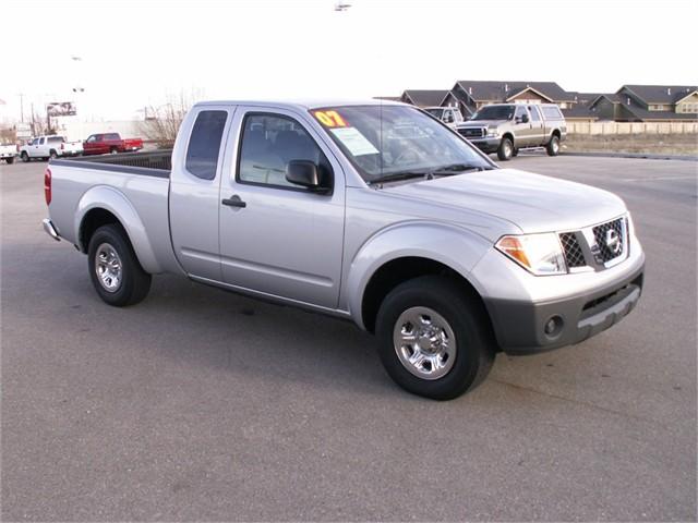 Nissan Frontier 2007 photo 1