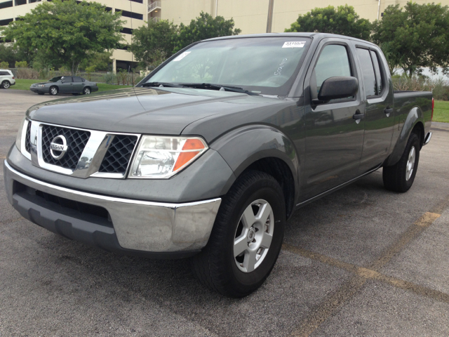 Nissan Frontier 2007 photo 2