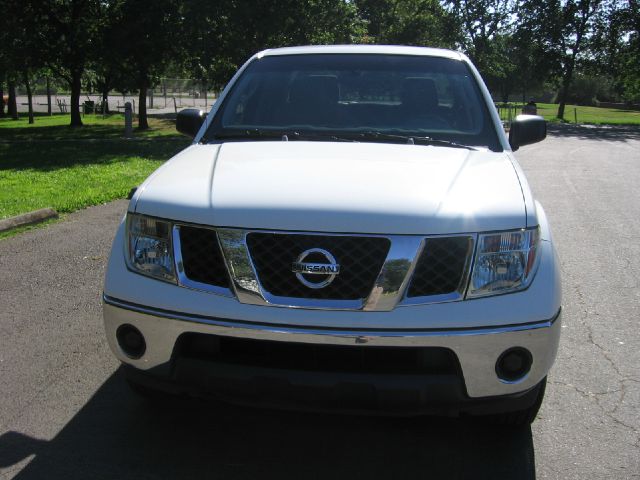 Nissan Frontier Reg Cab 3.0L Edge Pickup Truck