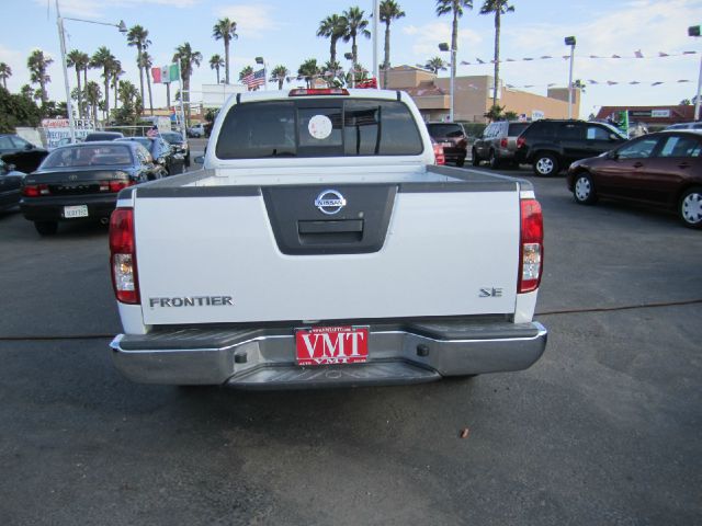 Nissan Frontier 2008 photo 3