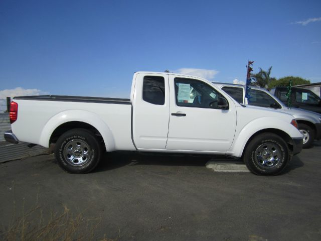 Nissan Frontier 2008 photo 6