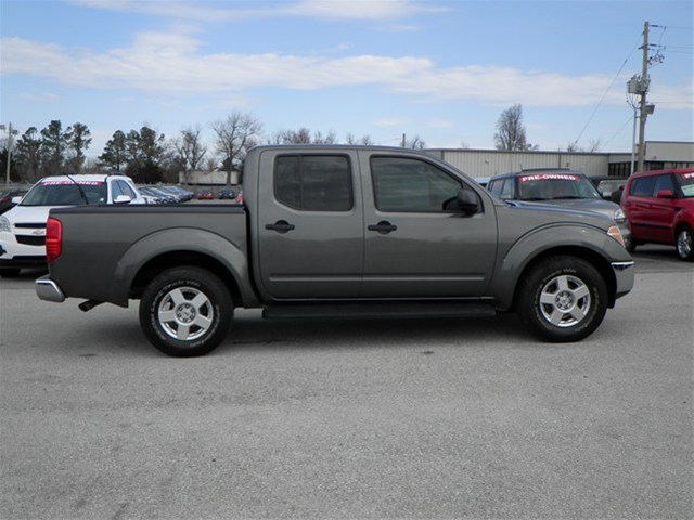 Nissan Frontier 2008 photo 5