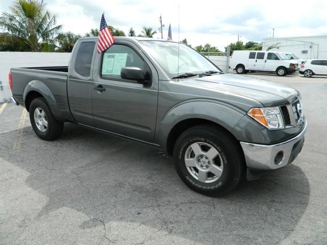 Nissan Frontier 2008 photo 1