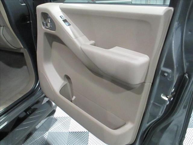 Nissan Frontier 2008 photo 9