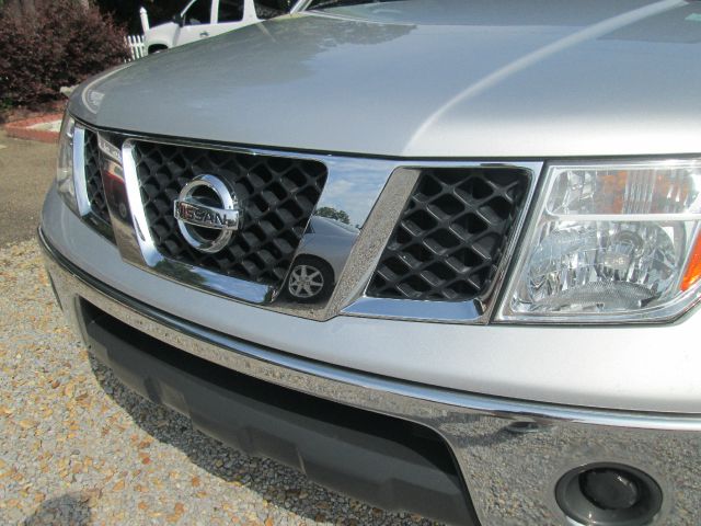 Nissan Frontier 2008 photo 1