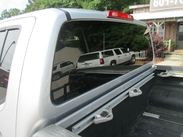 Nissan Frontier 2008 photo 13