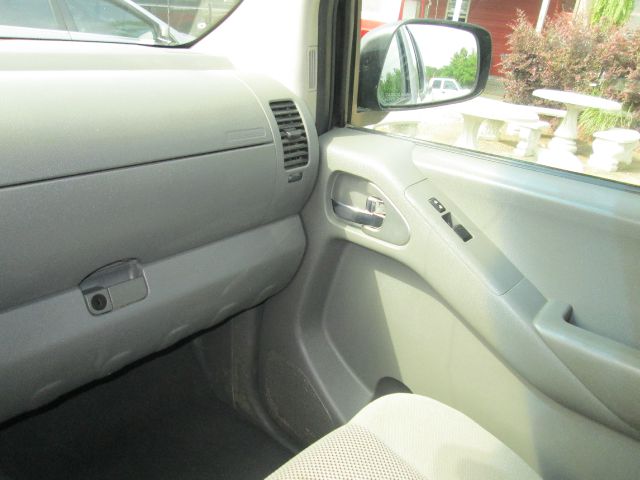 Nissan Frontier 2008 photo 5