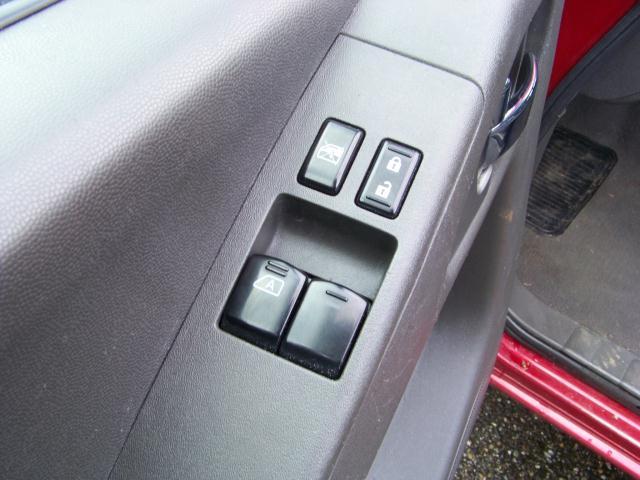 Nissan Frontier 2008 photo 2