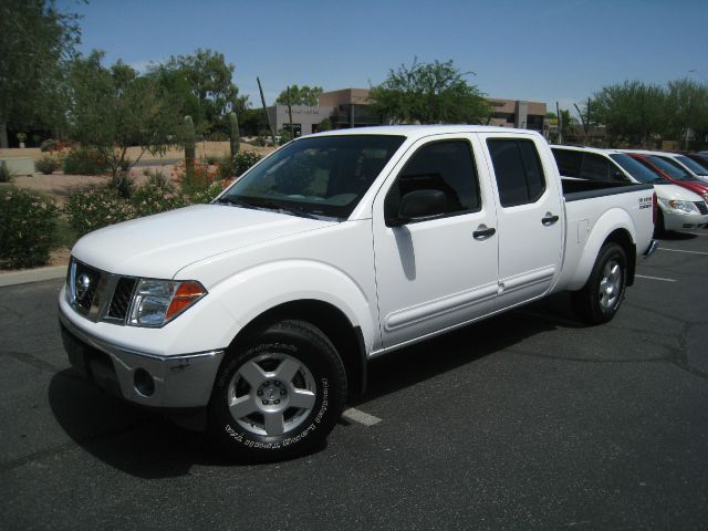 Nissan Frontier 2008 photo 2