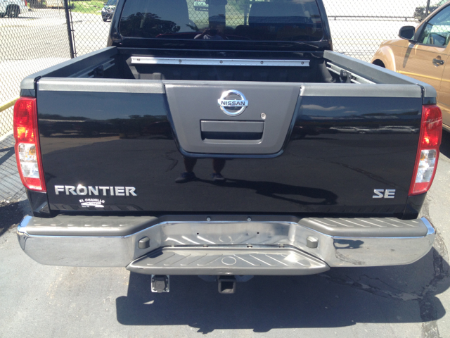 Nissan Frontier 2008 photo 3