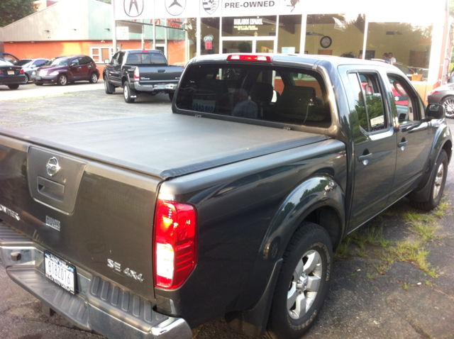 Nissan Frontier 2010 photo 3