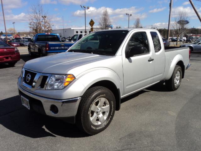 Nissan Frontier SE Pickup