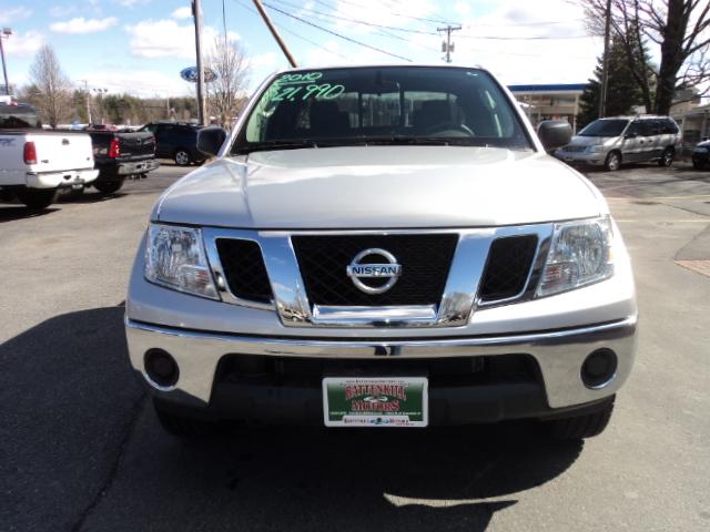 Nissan Frontier 2010 photo 1