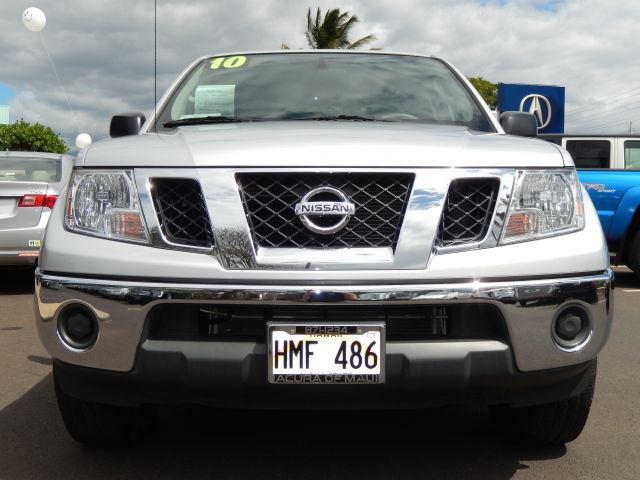 Nissan Frontier 2010 photo 2