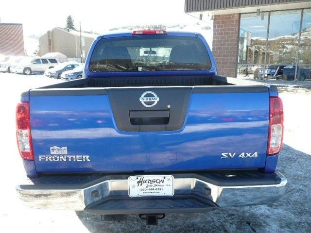 Nissan Frontier 2012 photo 3