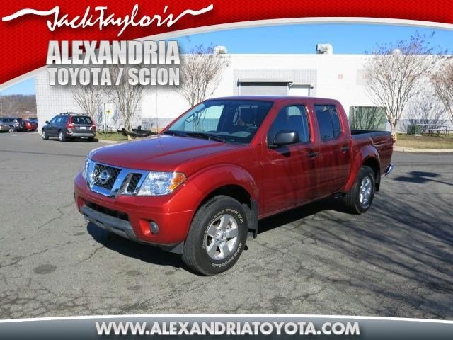 Nissan Frontier 2012 photo 3