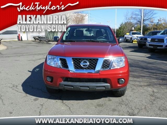 Nissan Frontier 2012 photo 5