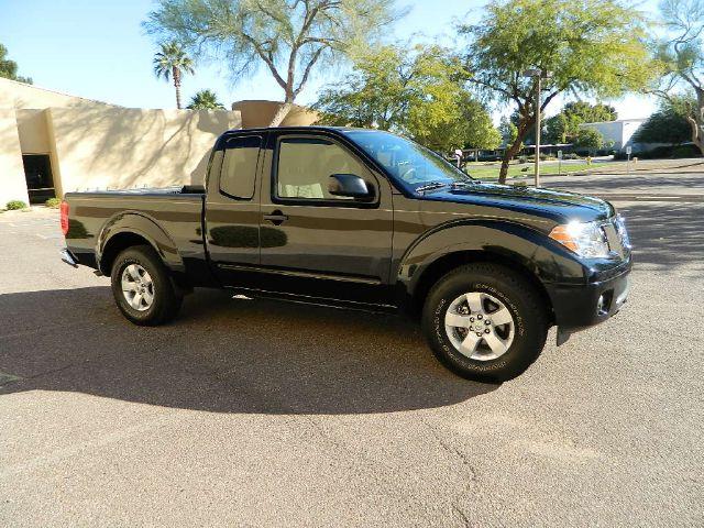 Nissan Frontier 2012 photo 1