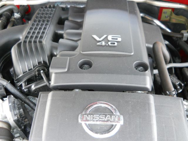 Nissan Frontier 2012 photo 13