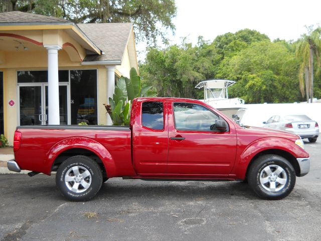 Nissan Frontier 2012 photo 25