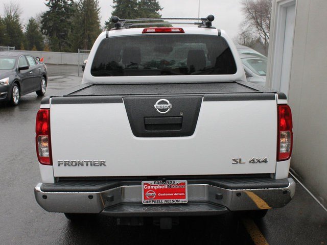 Nissan Frontier 2012 photo 3