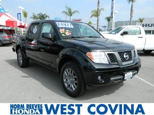 Nissan Frontier 2012 photo 1