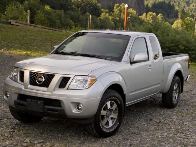 Nissan Frontier T-series Pickup Truck