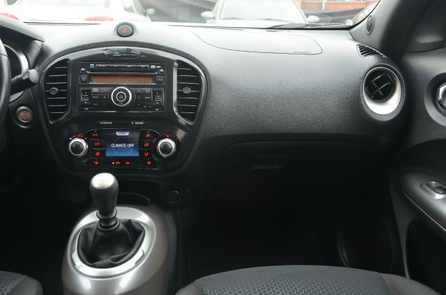 Nissan Juke 2011 photo 9