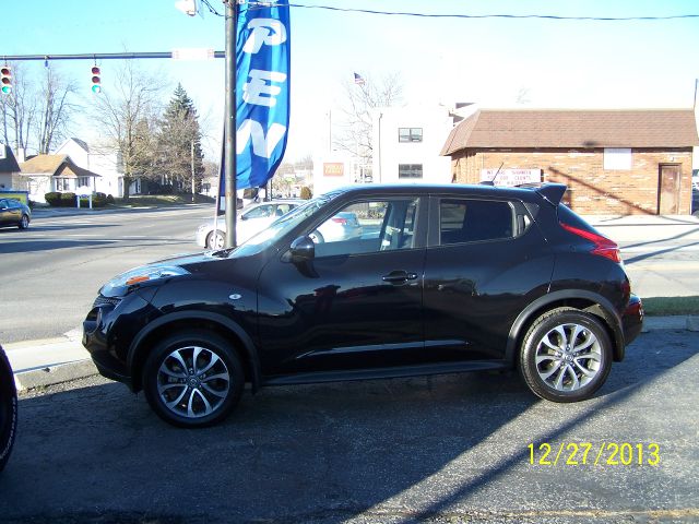 Nissan Juke 2011 photo 1