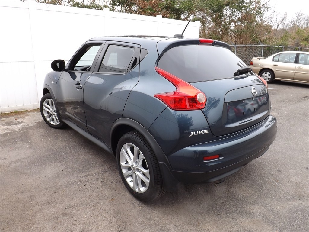 Nissan Juke 2011 photo 4