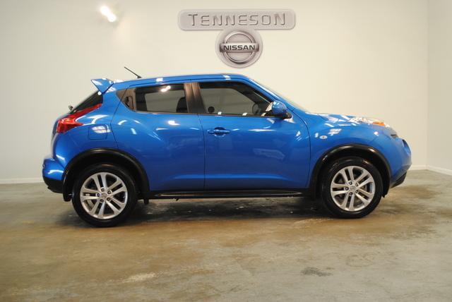 Nissan Juke 2011 photo 18