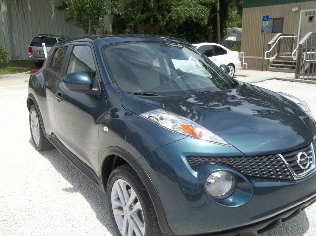 Nissan Juke 2011 photo 4