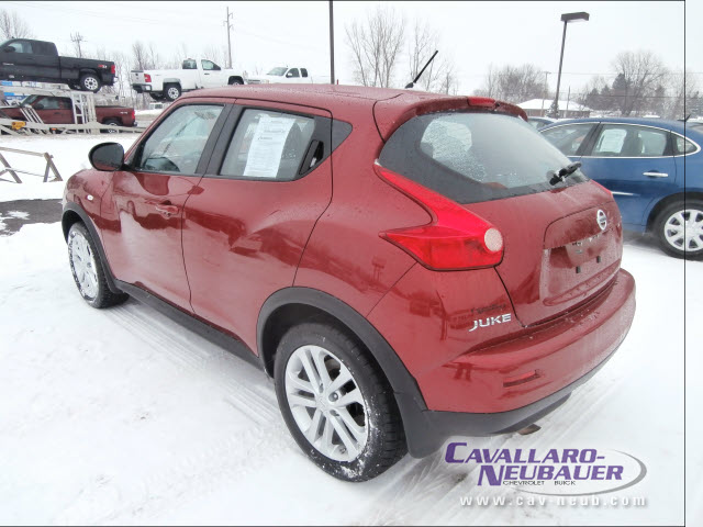 Nissan Juke 2011 photo 3