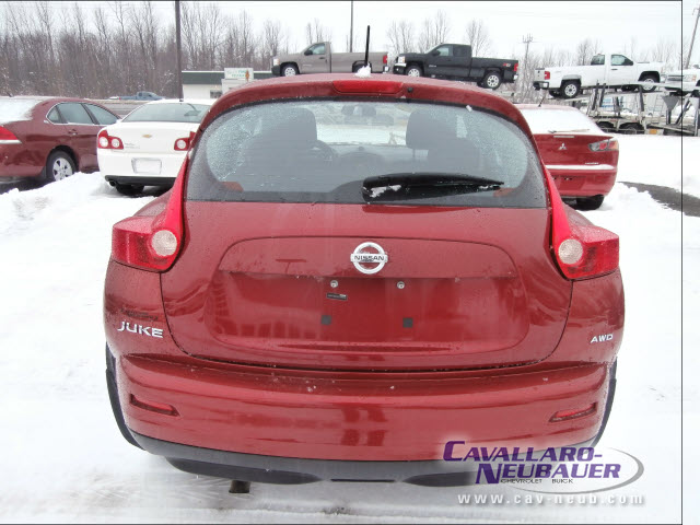 Nissan Juke 2011 photo 4