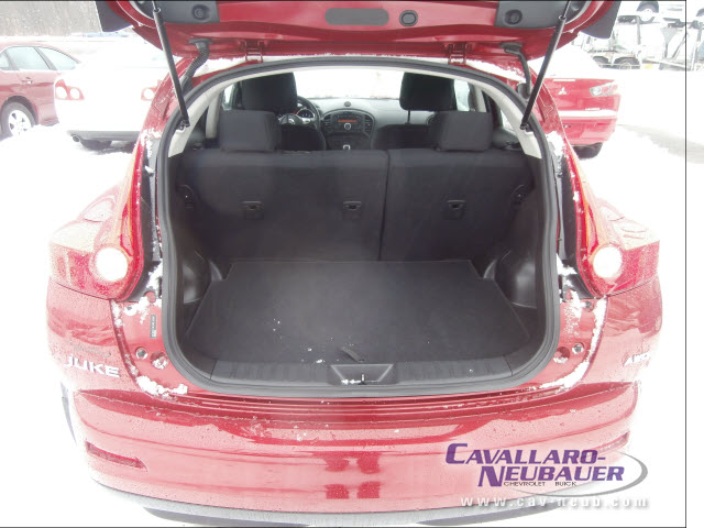 Nissan Juke 2011 photo 5