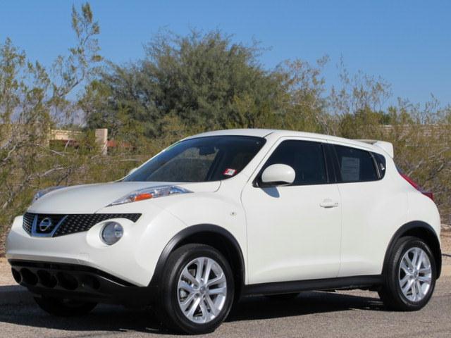 Nissan Juke 2011 photo 2