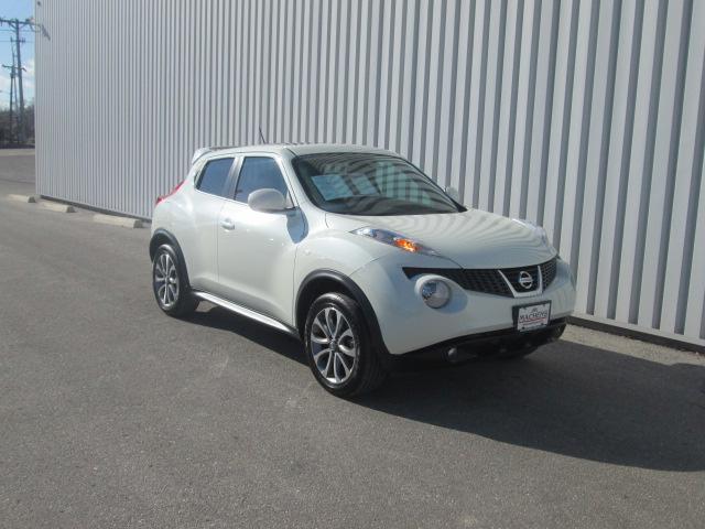 Nissan Juke 2011 photo 2