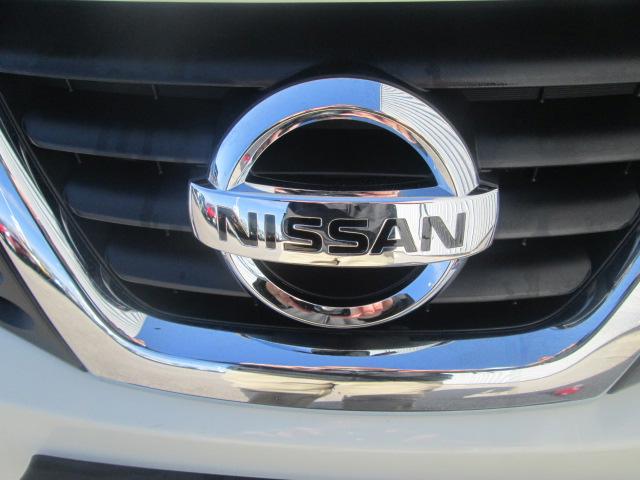 Nissan Juke 2011 photo 4