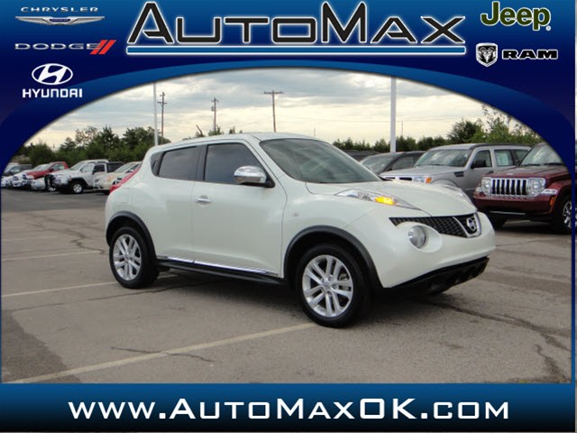 Nissan Juke 4dr Sdn LE Auto (SE) Sedan Unspecified