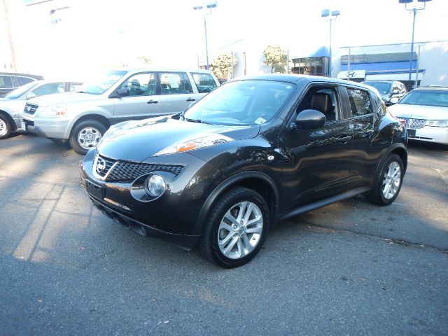 Nissan Juke 2011 photo 4