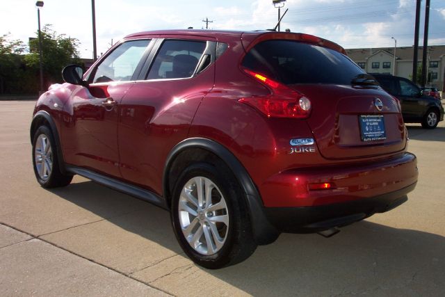 Nissan Juke 2011 photo 1