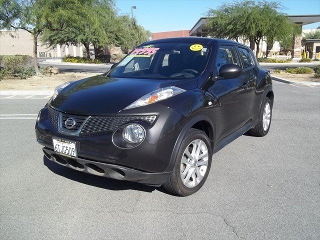 Nissan Juke 2011 photo 2