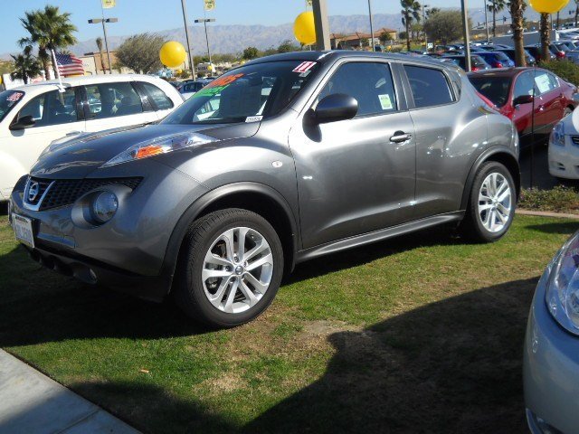 Nissan Juke 2011 photo 3