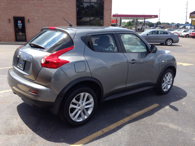 Nissan Juke 2011 photo 15