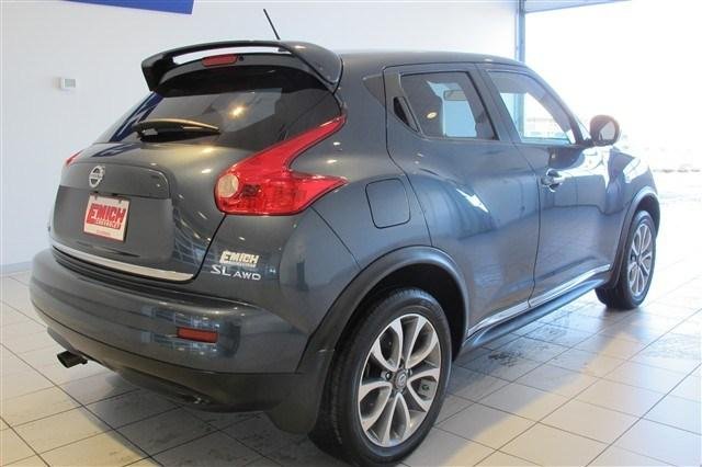 Nissan Juke 2011 photo 2