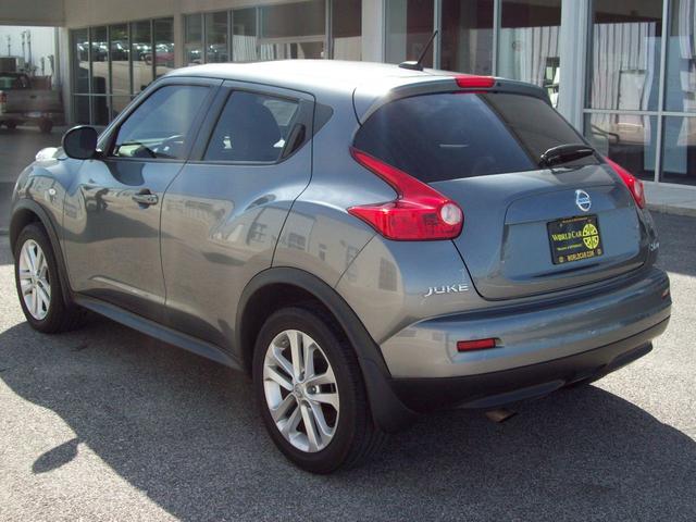 Nissan Juke 2011 photo 1