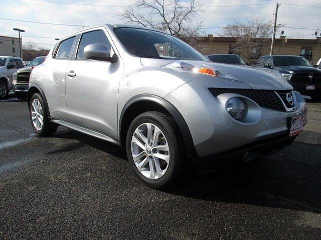 Nissan Juke 2011 photo 1